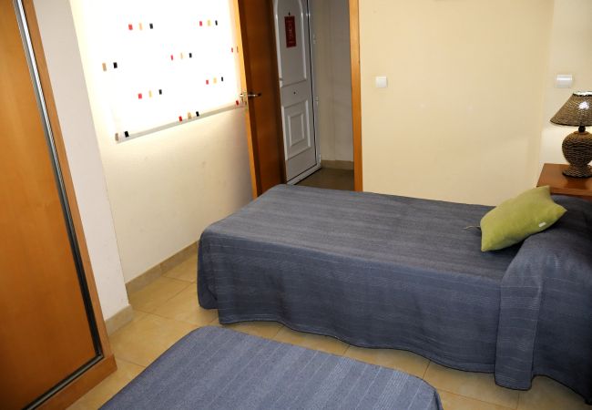 Apartamento en Peñiscola - Paseo Maritimo 15-4/6 pax. LEK Apartamento en Peñiscola - Paseo Maritimo 15-4/6 pax. LEK