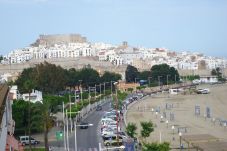 apartemento con terraza vista castillo y mar peñíscola