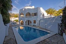Villa en Alcoceber / Alcossebre -  VILLA SOL Y MAR con piscina privada
