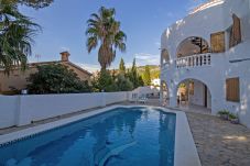 Villa en Alcoceber / Alcossebre -  VILLA SOL Y MAR con piscina privada