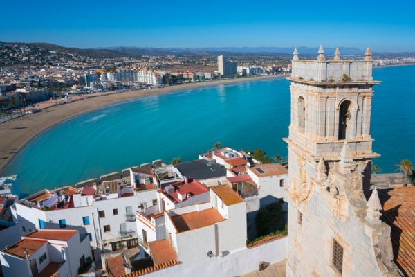 Vistas de peñíscola desde el castillo papa luna