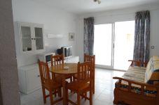 Apartment in Alcocebre / Alcossebre - Apartment for 8 people to 250 m beach