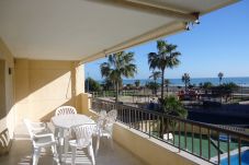 Cheap apartment on the beach of Peniscola