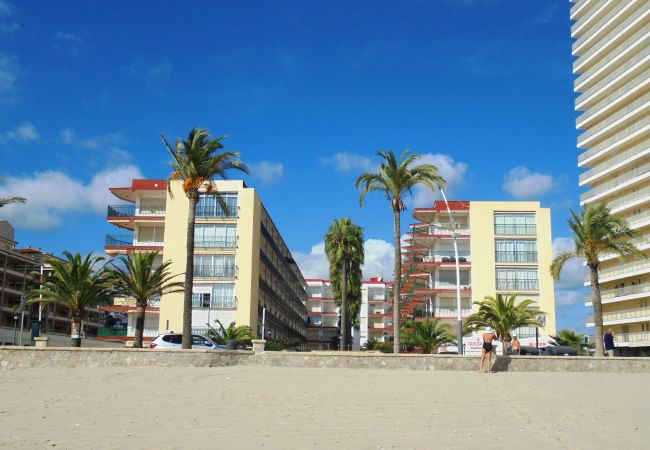 Accommodation on the beachfront of Peniscola Playa Norte