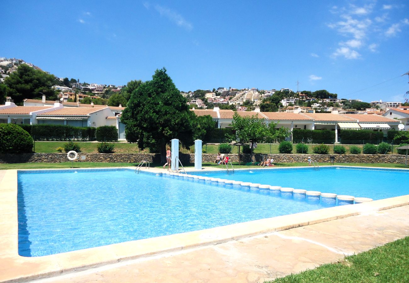 Apartment in Peñiscola - La Cova 6 pax. Playavacaciones 