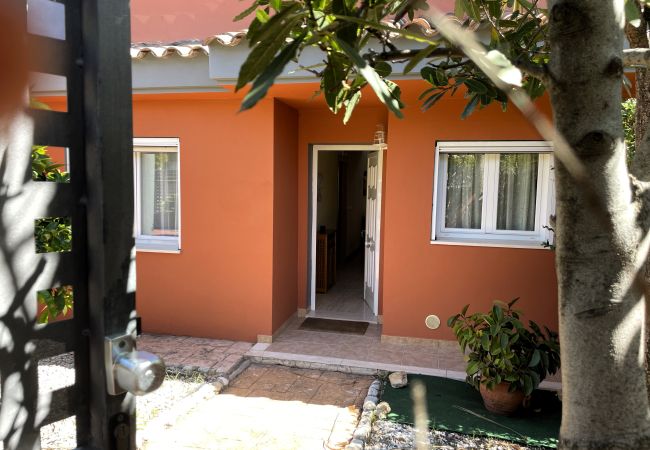 Villa in Peñiscola - Chalet Pareado Ciudad Jardin Villa in Peñiscola - Chalet Pareado Ciudad Jardin