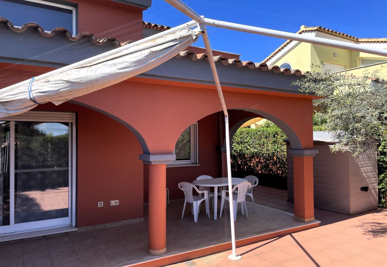Villa in Peñiscola - Chalet Pareado Ciudad Jardin Villa in Peñiscola - Chalet Pareado Ciudad Jardin