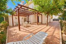 Maison à Alcocebre / Alcossebre - Villa Tres Playas | Gran patio privado · Piscina